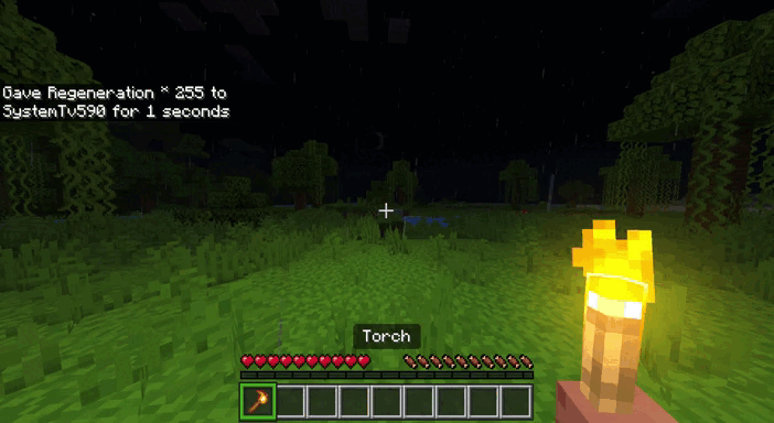Мод "Факел в левой руке" для Minecraft PE